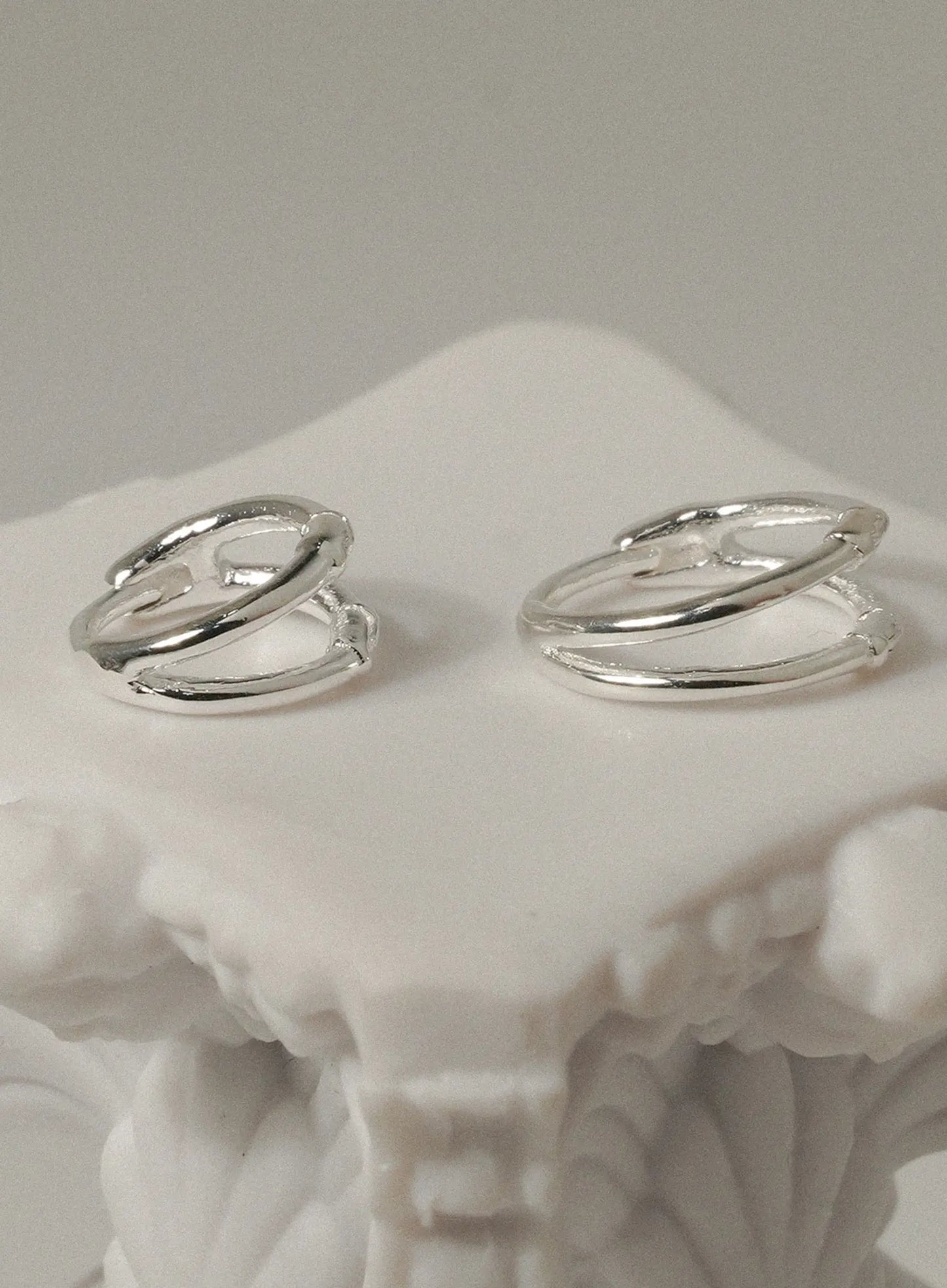 Carson Minimal Snap Earring (1pc) IU506