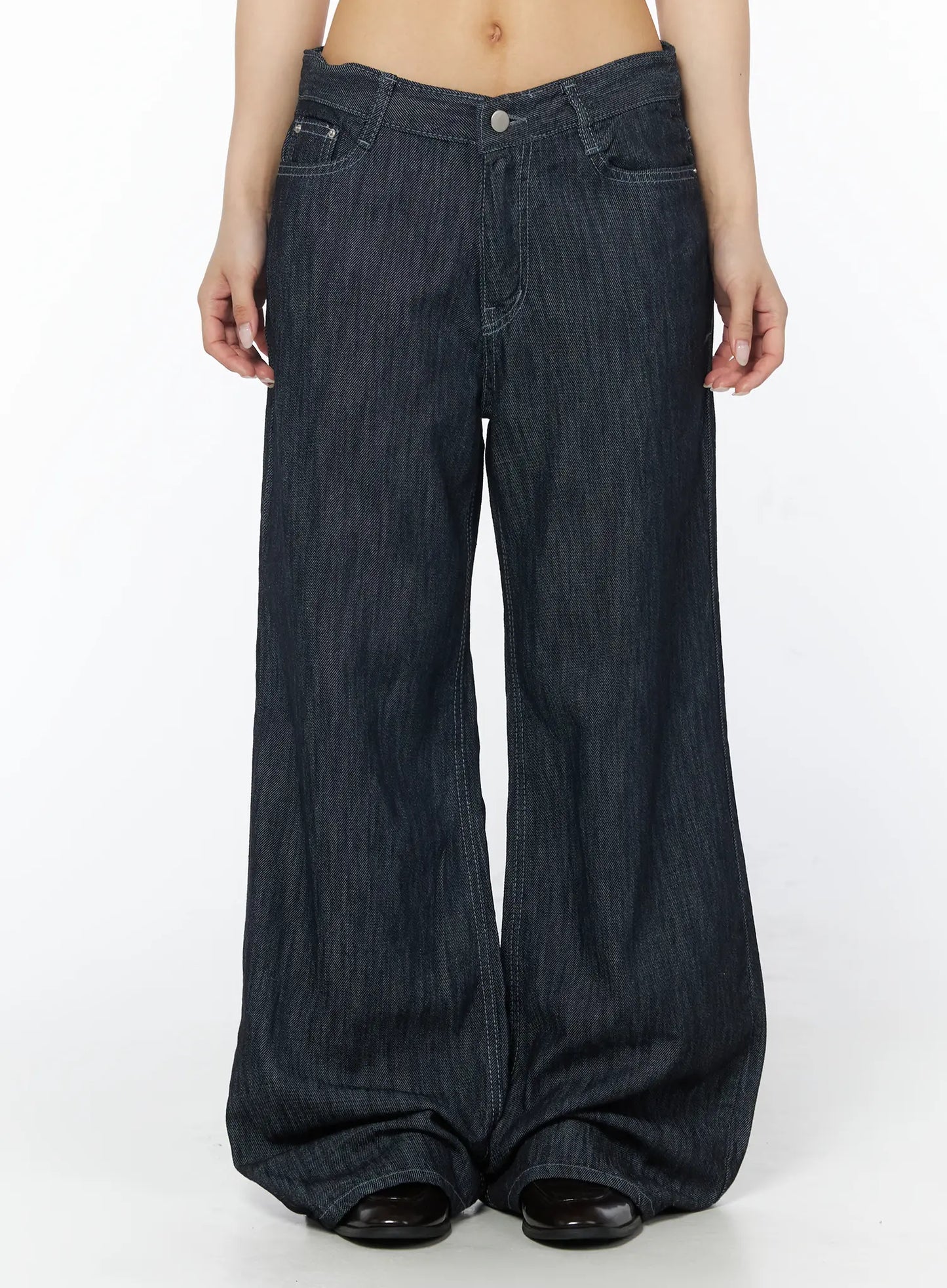 Aomi Wide Leg Jeans CY522