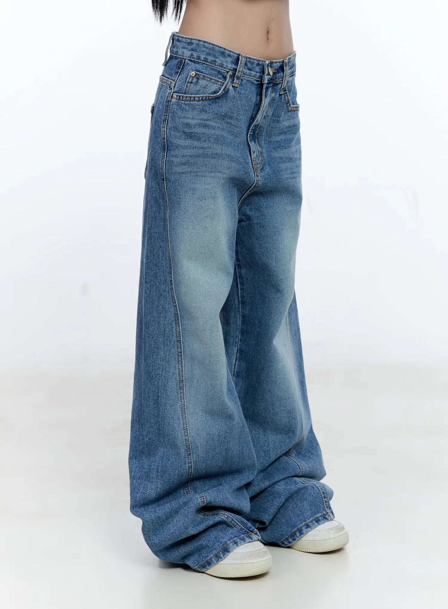 Ana Wide-Leg Denim Jeans CG507