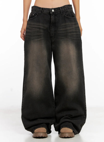 Ari Washed Wide-Leg Denim Jeans CL521