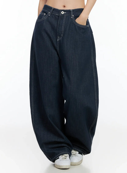Alaya Semi-Balloon Denim Jeans IM524