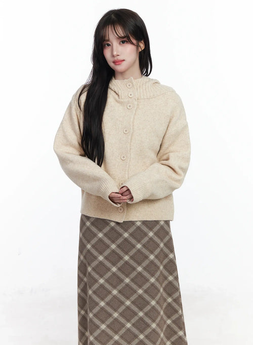 Buttoned Knit Hoodie IJ529