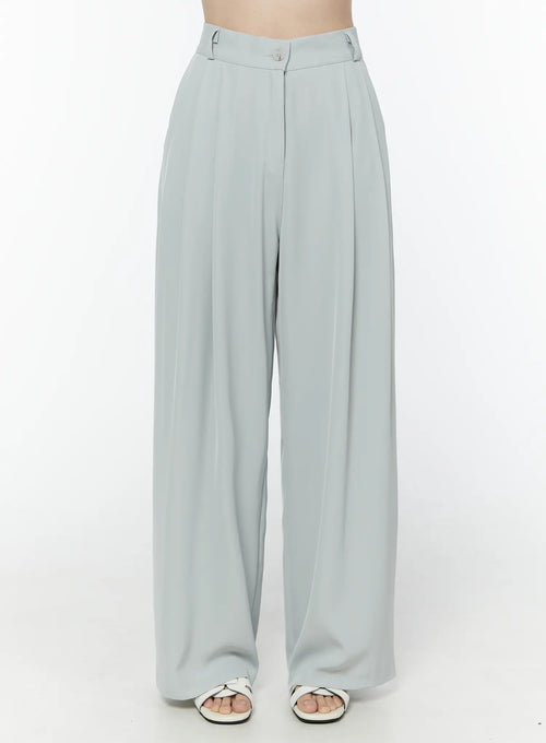 Basic High-Waist Pleated Trousers IU503