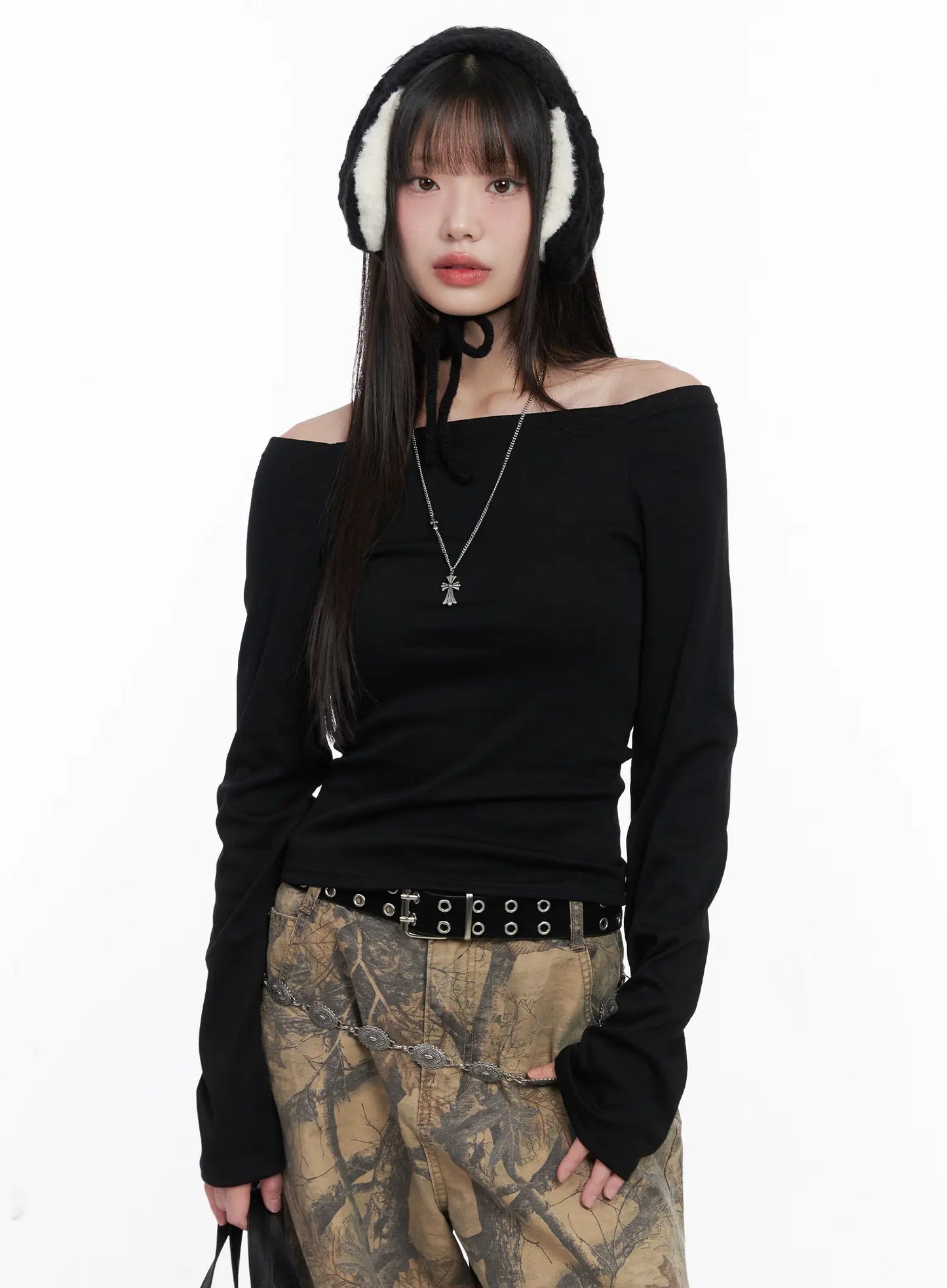 Basic Off-Shoulder Long Sleeve CN510