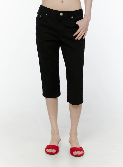 Basic Slim Fit Capri Pants CU508