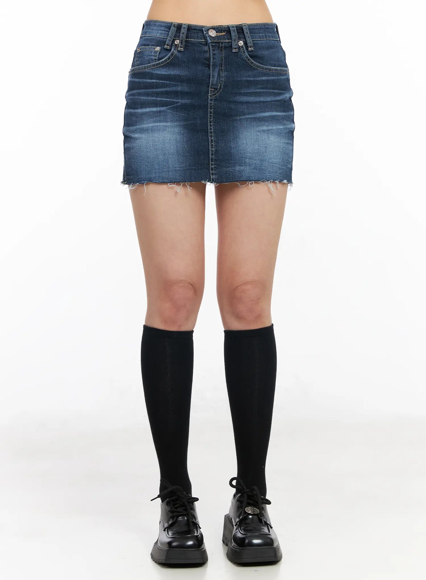 Classic Frayed Hem Denim Mini Skirt CM516