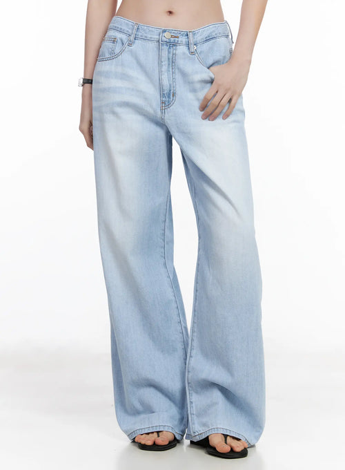 Anastasia Wide Leg Light Wash Jeans CA510
