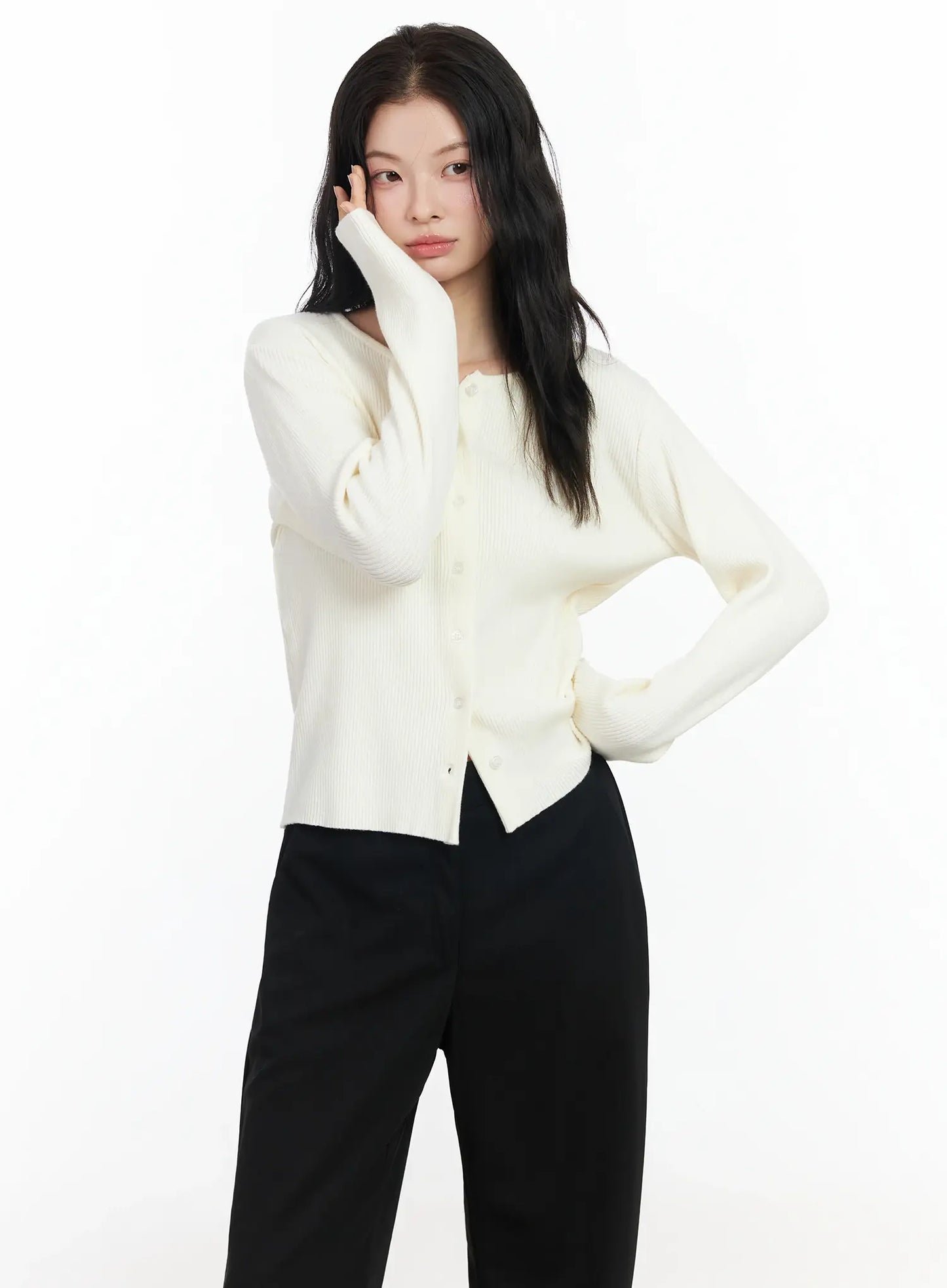 Basic Slim Round Neck Cardigan IM524