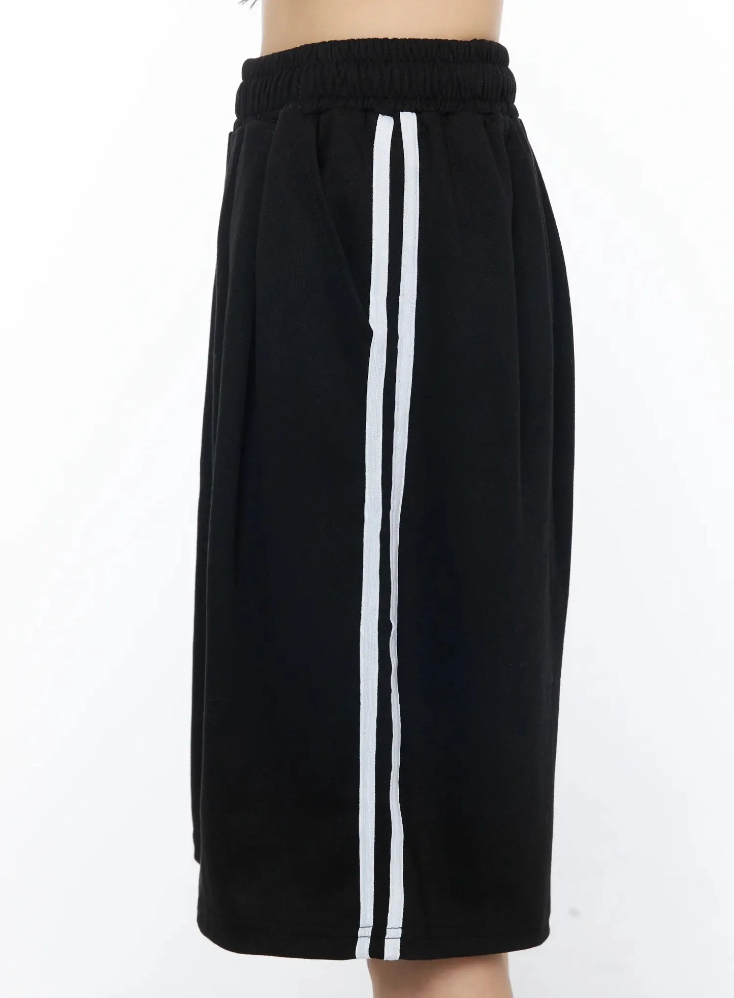 Athletic Bermuda Shorts IY525