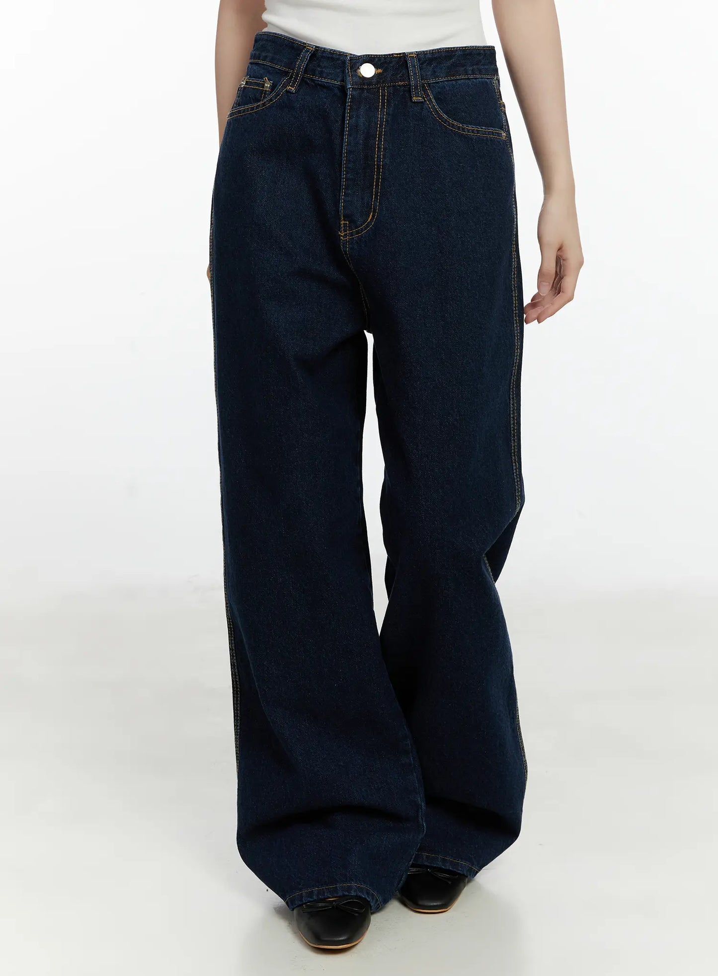 Amirah Classic Straight Leg Jeans F502