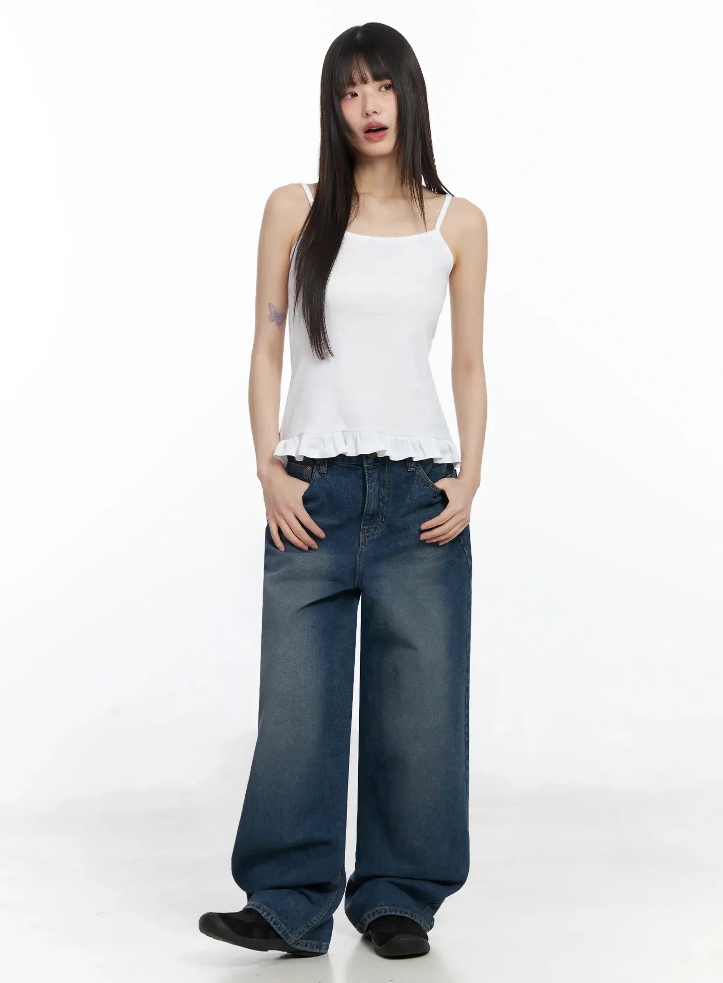 Annika Low-Rise Baggy Jeans F517