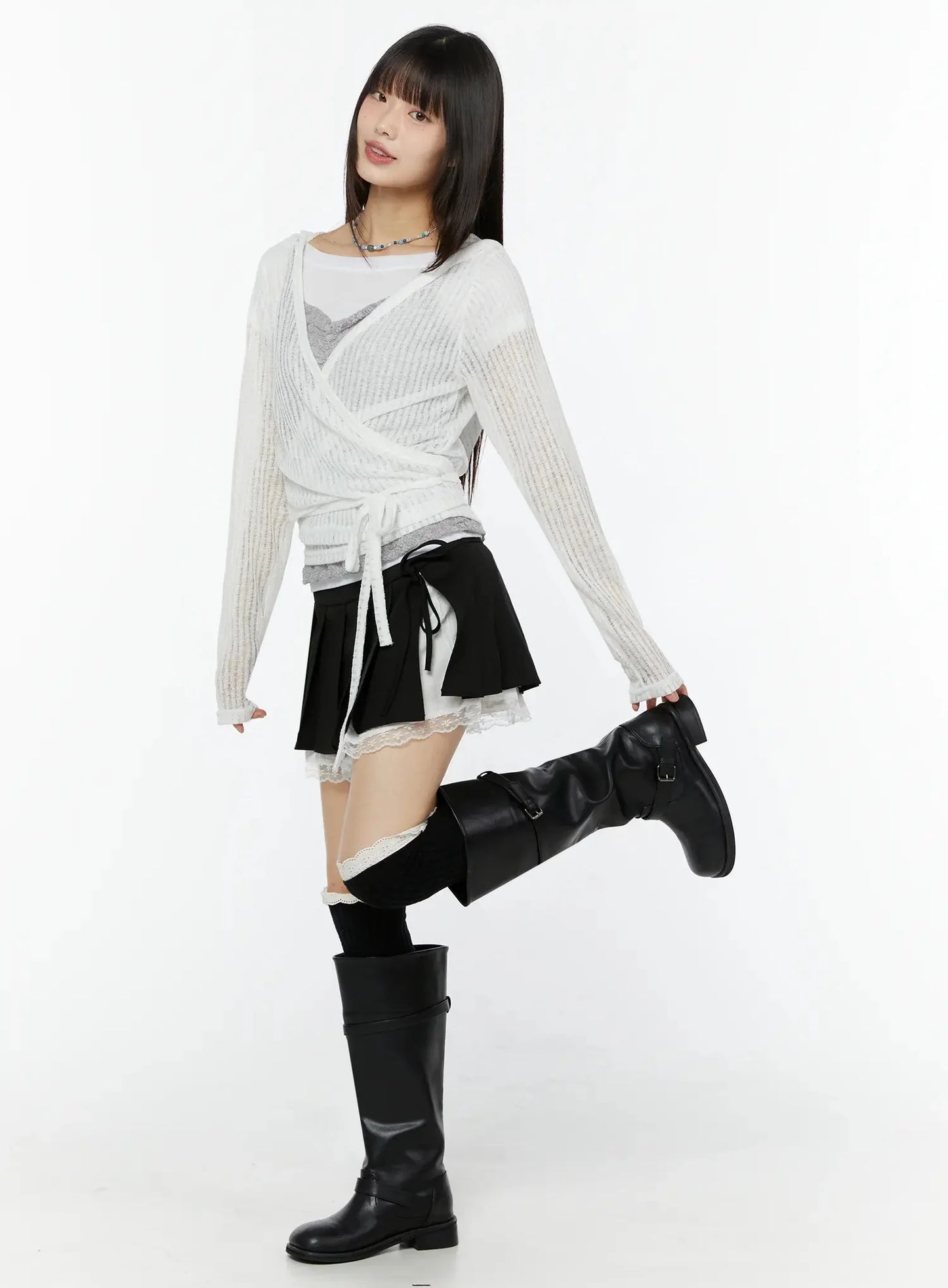 Chic Pleated Ribbon Lace Trim Mini Skirt IU518