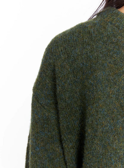 Classic Round Neck Knit Cardigan CS519