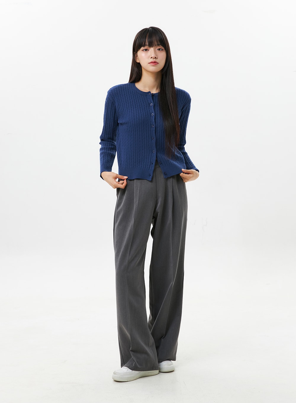 Cable Knit Round Neck Cardigan OS305