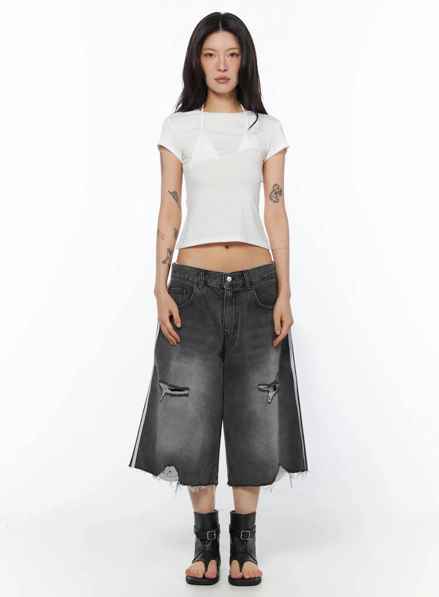 Asymmetric Layered Crop Tee IU509