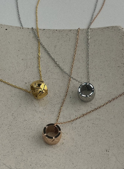 Bold Ring Necklace IL405