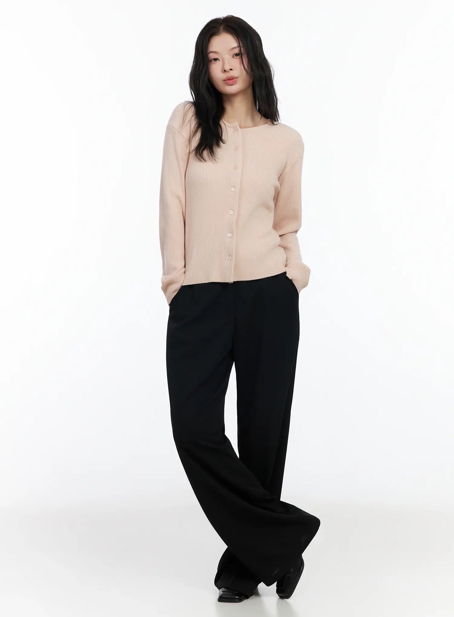 Basic Slim Round Neck Cardigan IM524