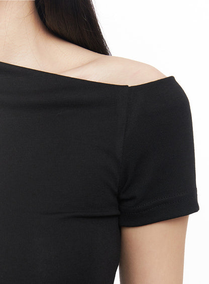 Classic One-Shoulder Crop Top IY516