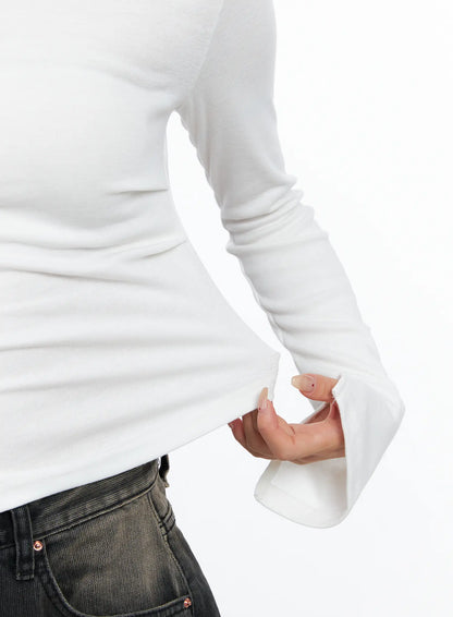 Asymmetric Hem Long Sleeve Top CG529