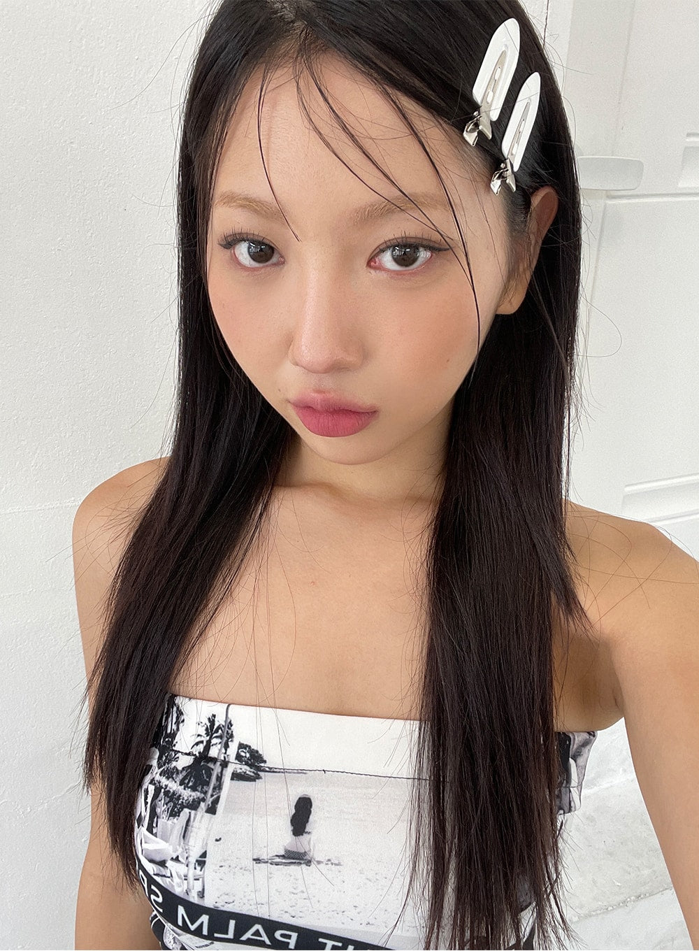 Backstage Pin CG01