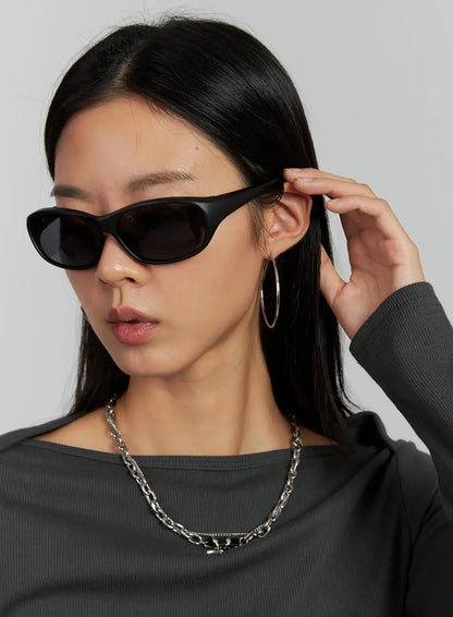 Chic Fashion Sunglasses IN528