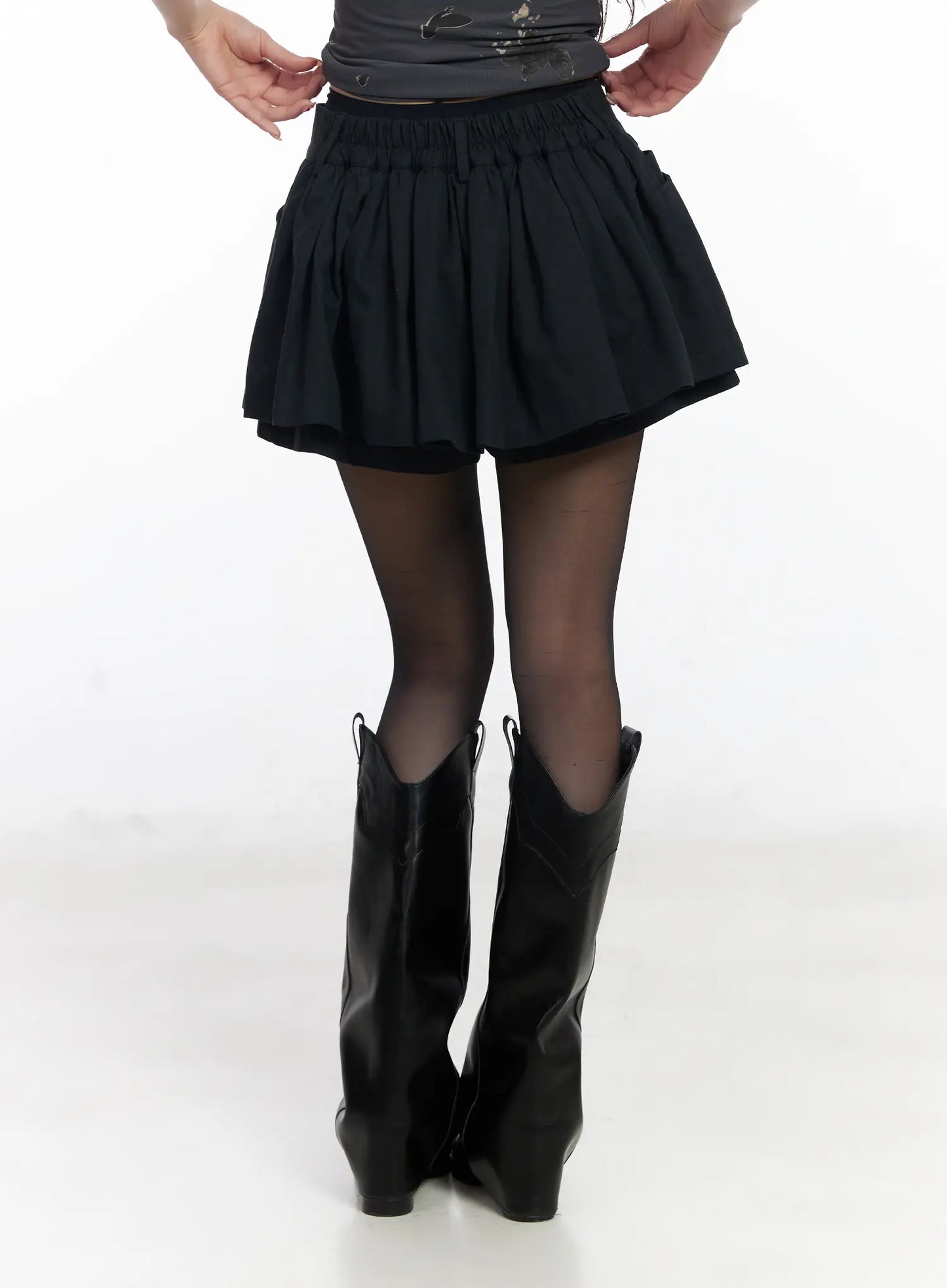 Chic Pleated Mini Skort with Elastic Waistband CJ526
