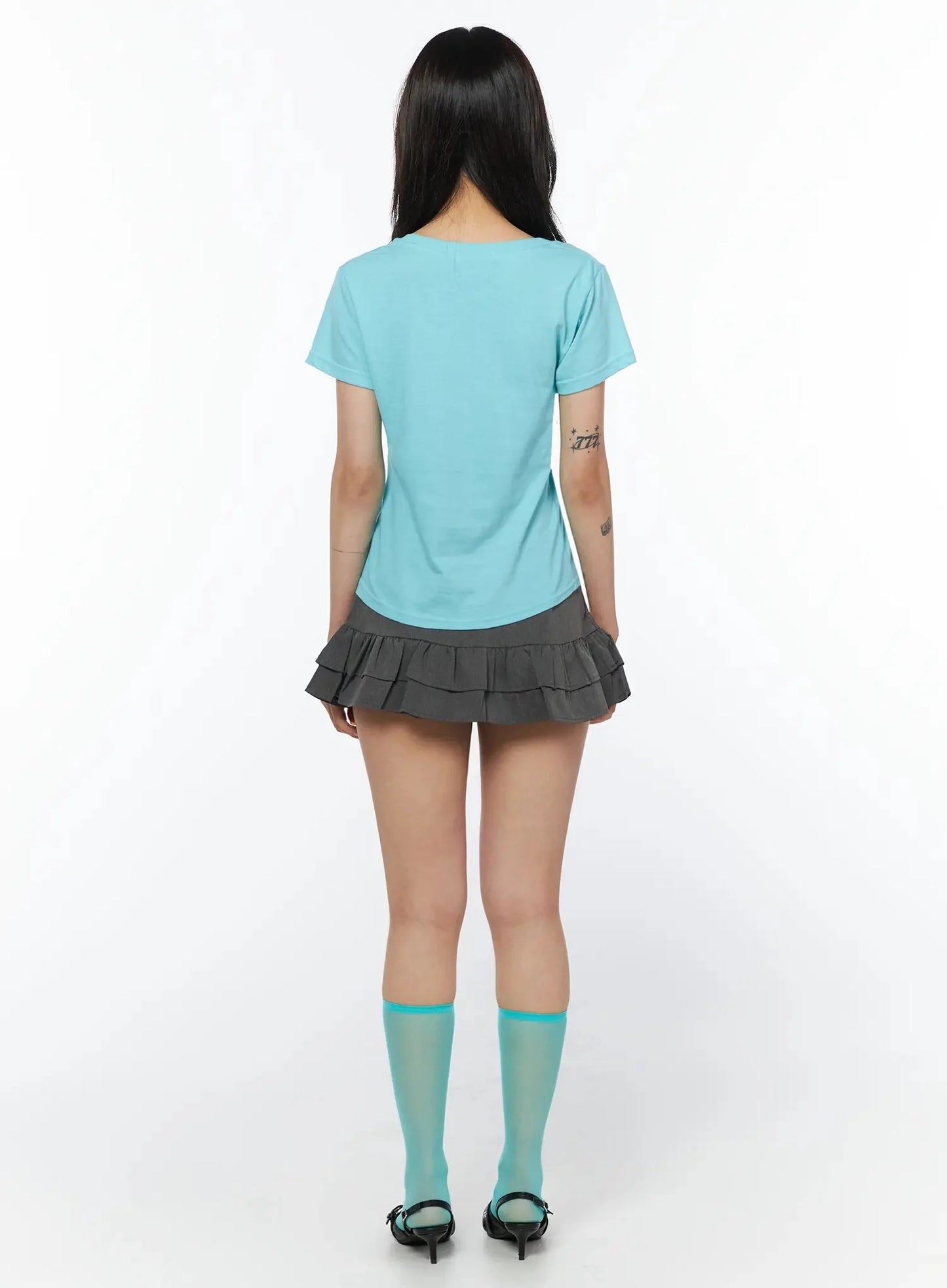Chic Button Design T-Shirt IU508