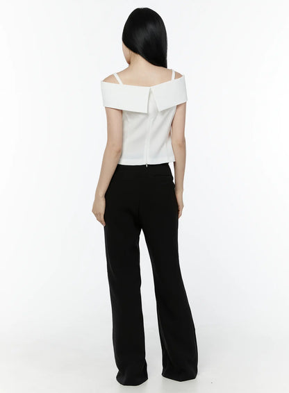 Chic Off-Shoulder Sleeveless Blouse IU503