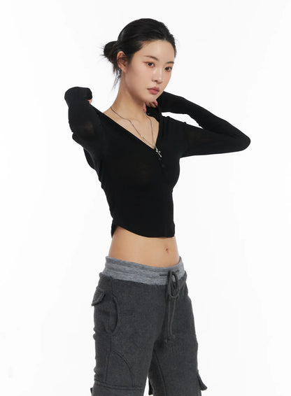 Buttoned Hooded Long Sleeve Crop Top CD509