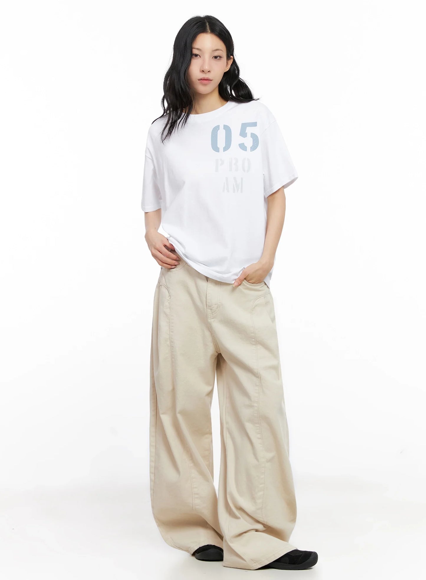 05 Graphic Print Short-Sleeve Tee IG508