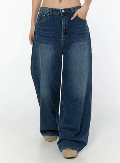 Amos Wide-Leg Washed Jeans IU522