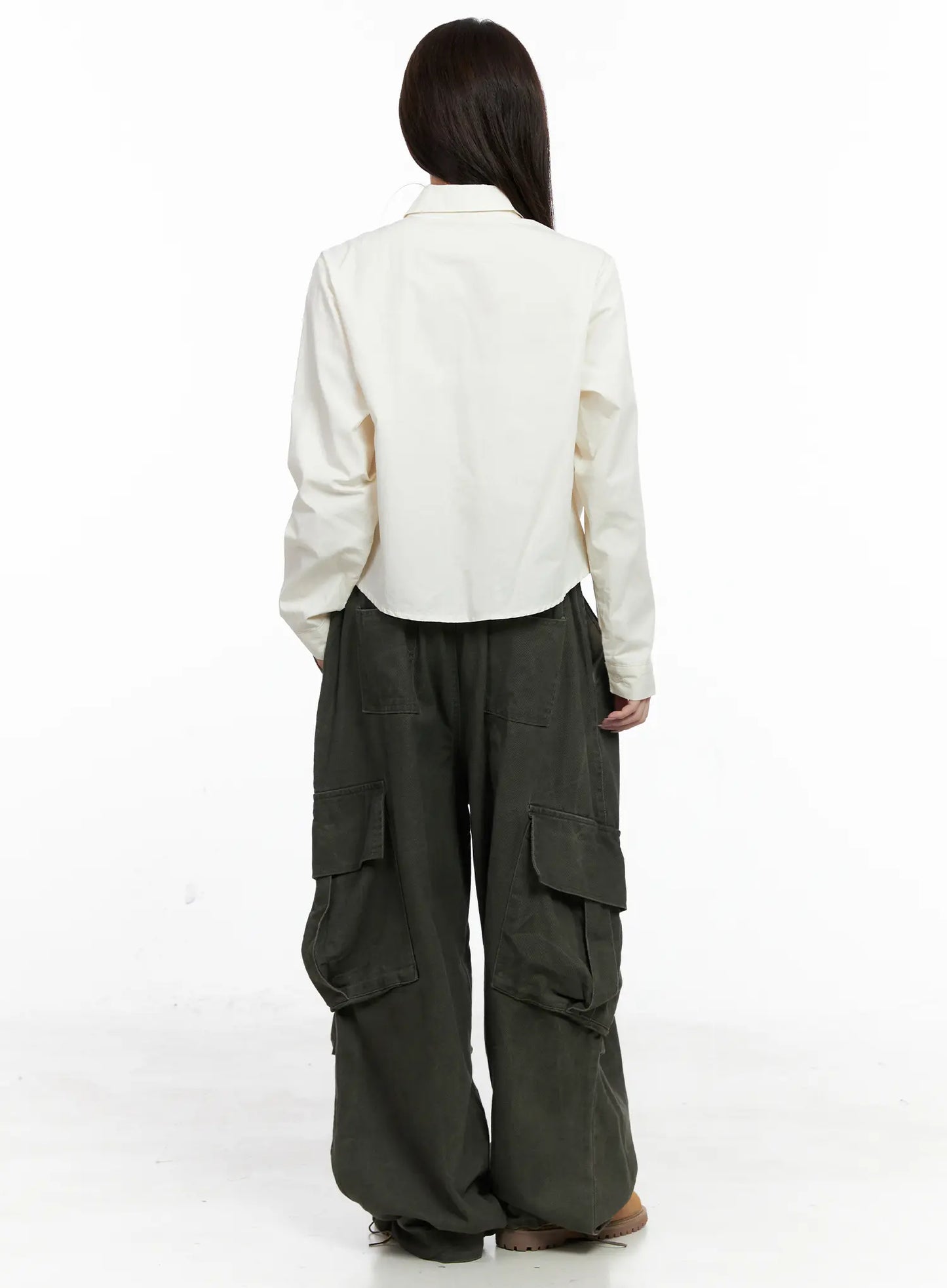 Button-Up Long Sleeve Crop Top CO520