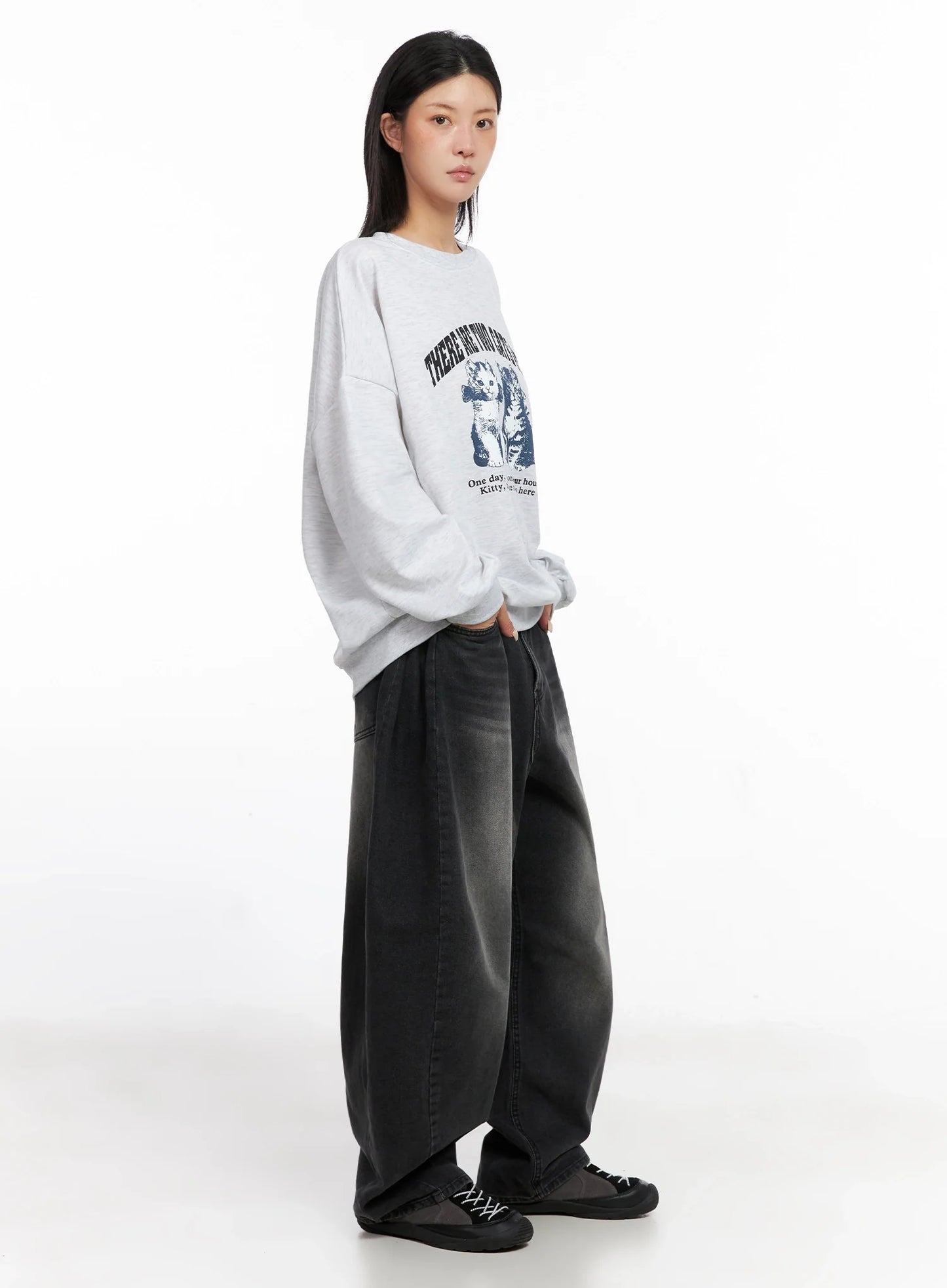 Ayra Dark Washed Baggy Jeans IS508