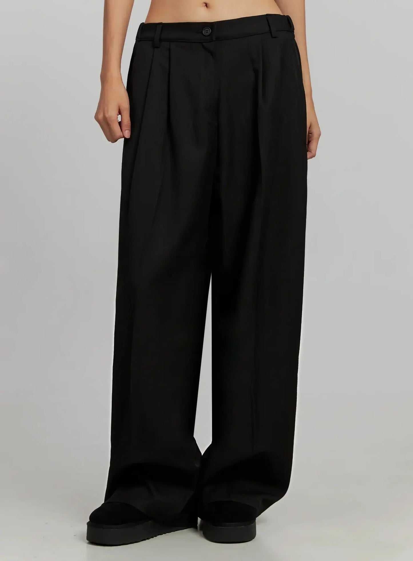 Black Oversized Slacks IJ505