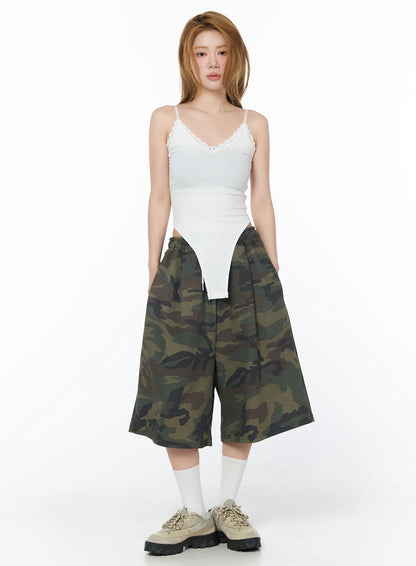 Camouflage Patterned Bermuda Shorts CY508