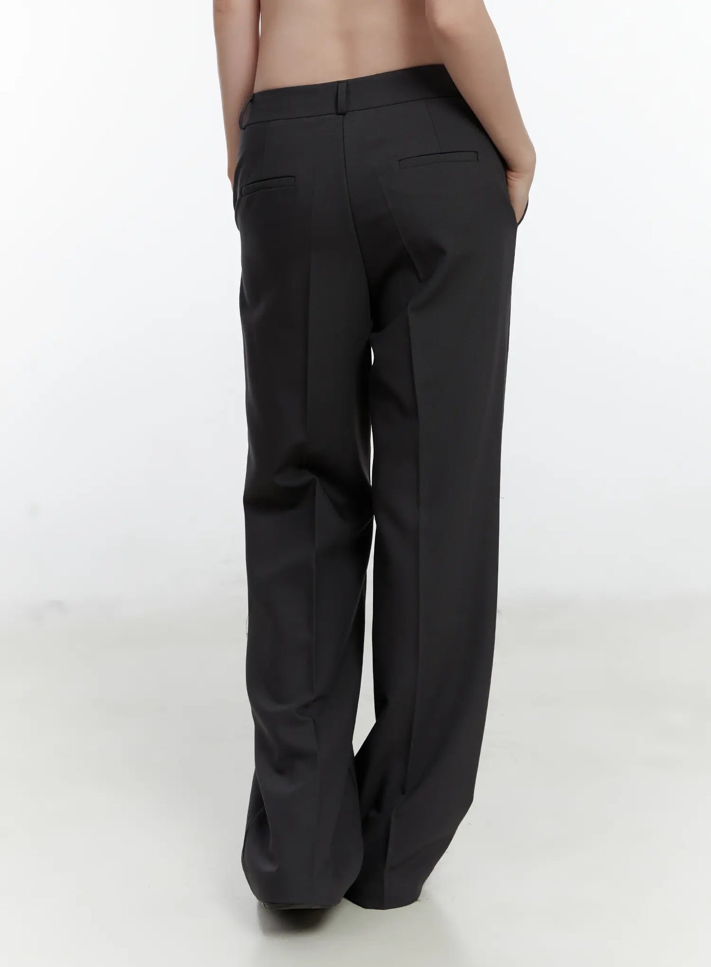 Classic Straight-Leg Trousers F502