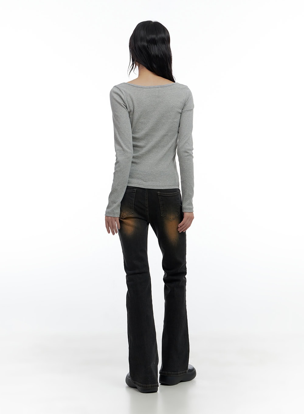 Basic Slim Fit U Neck T-Shirt CS420