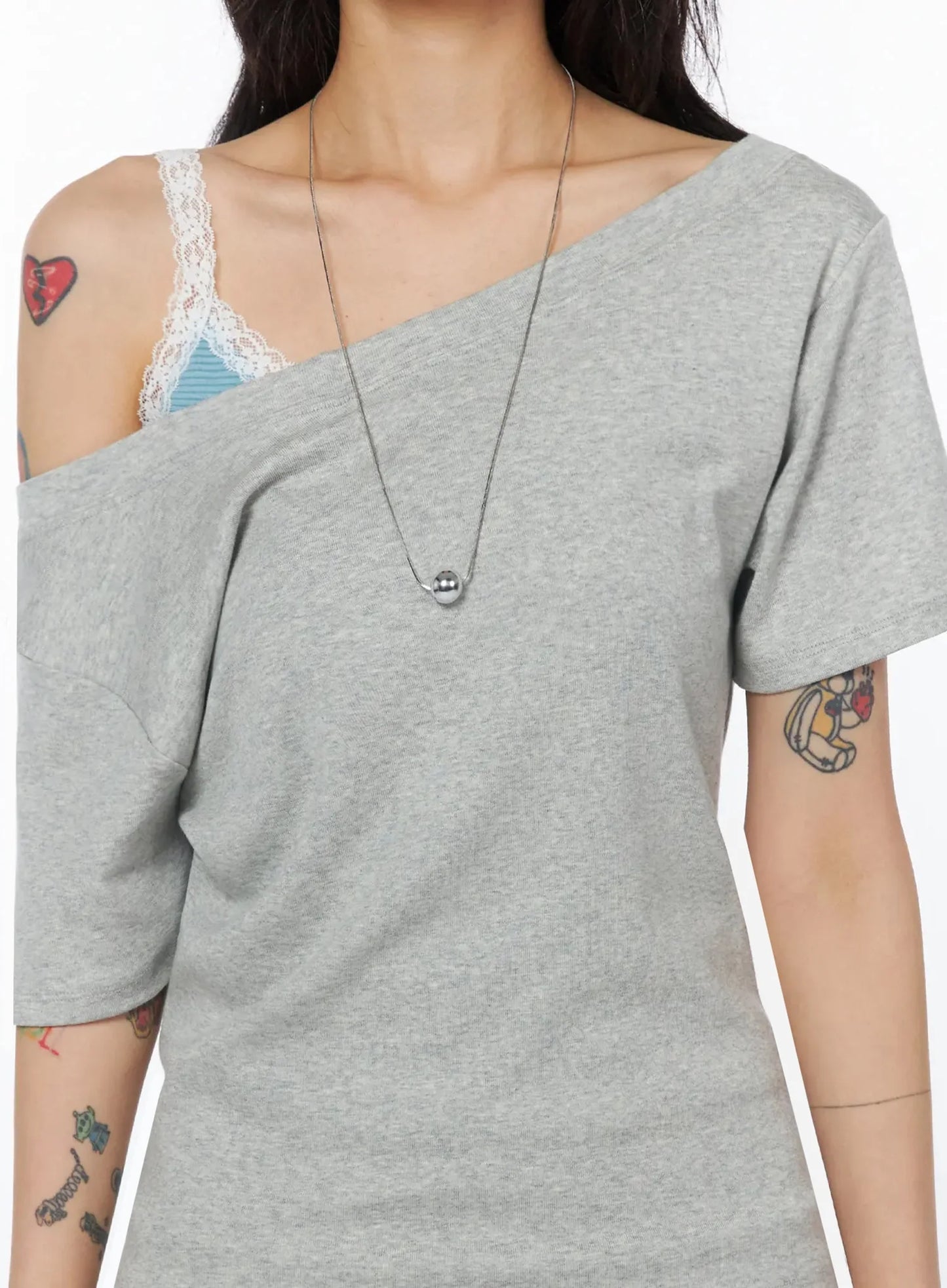 Casual One-Shoulder Oversized Tee IU508