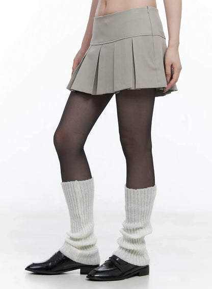 Classic A-Line Pleated Skirt CS501