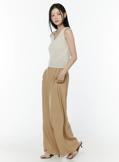 Classic High-Waist Pintuck Slacks IU503