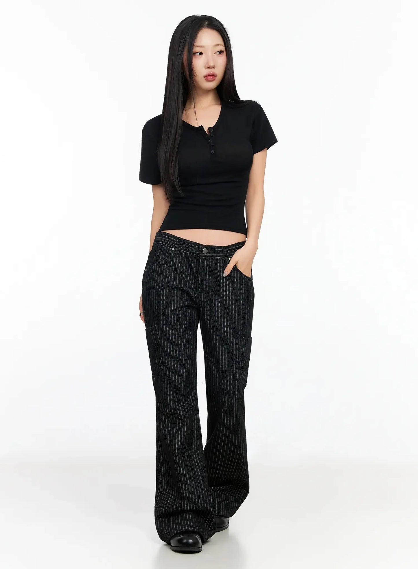 Buttoned Slim Fit T-Shirt CA513
