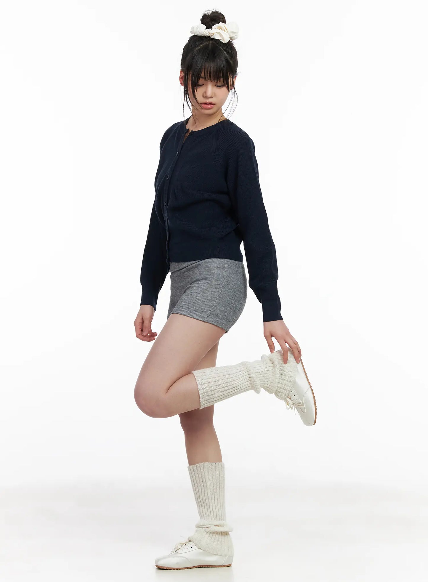 Basic Foldover High-Waisted Shorts CM513