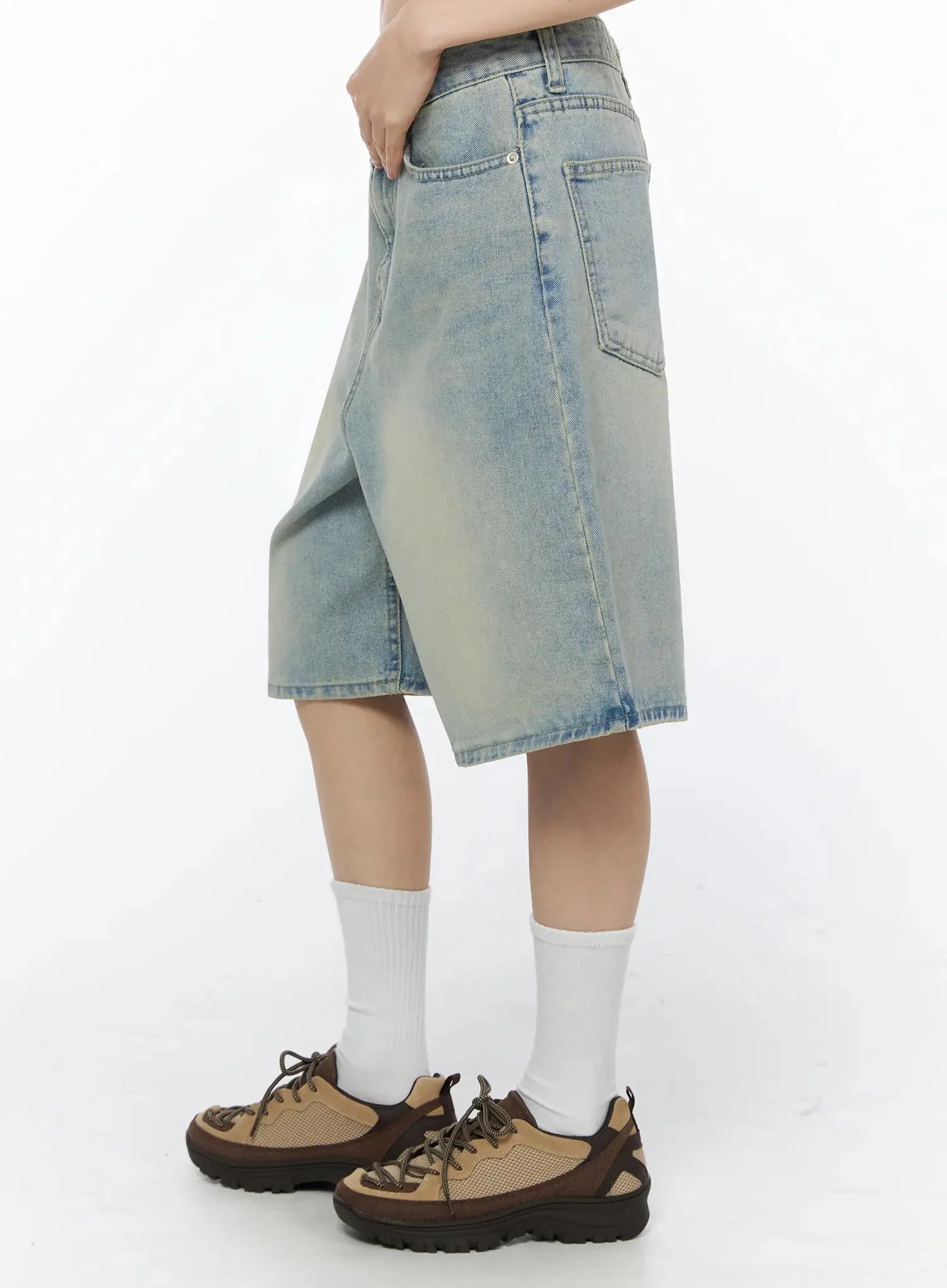 Ali Casual Washed Bermuda Shorts IY525