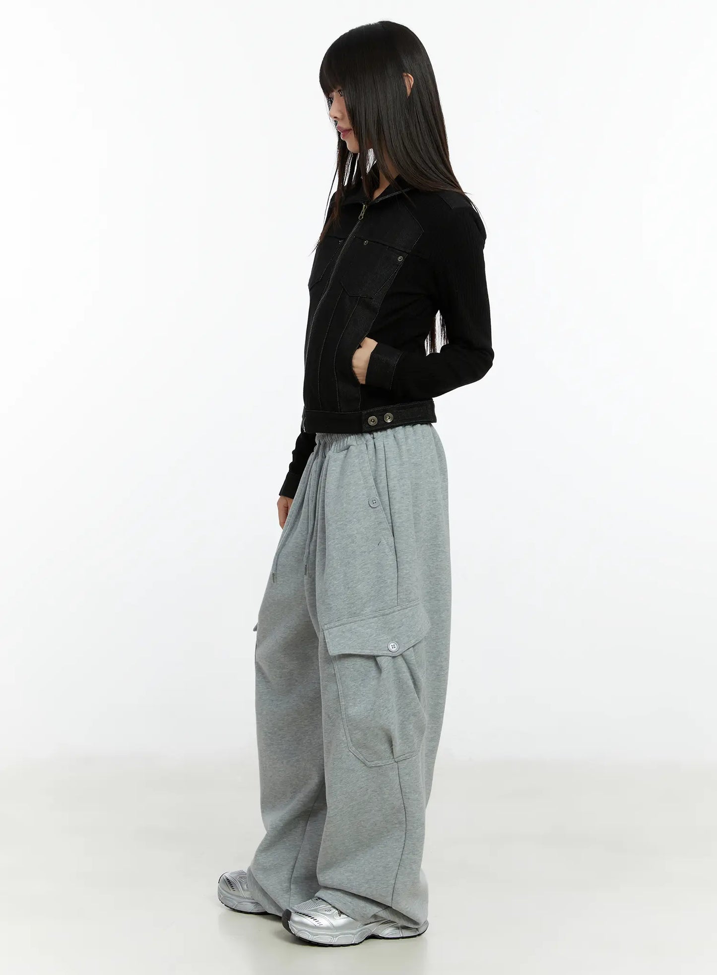 Button Wide Leg Cargo Sweatpants CF509