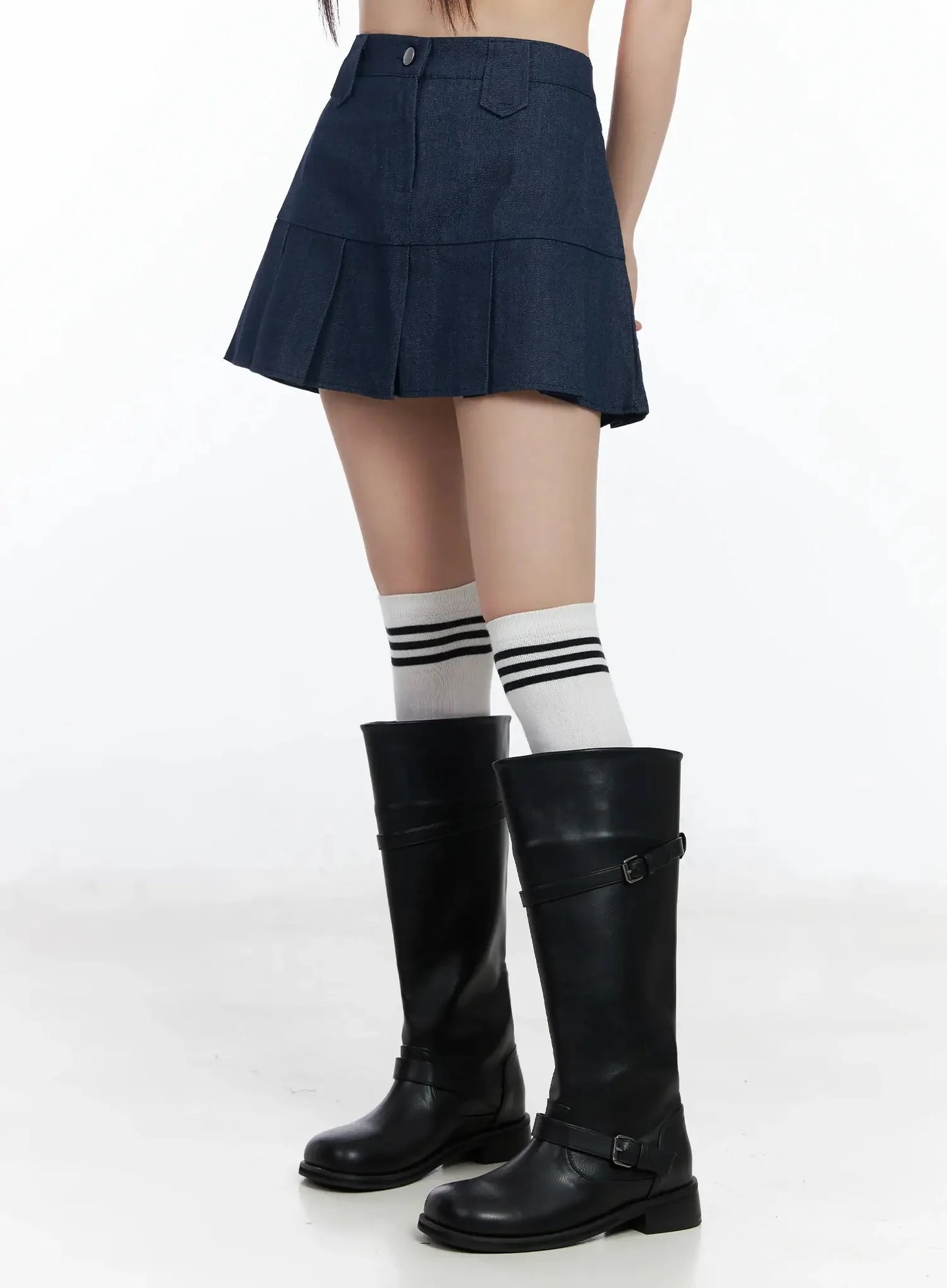 Casual Pleated Mini Skirt IM523