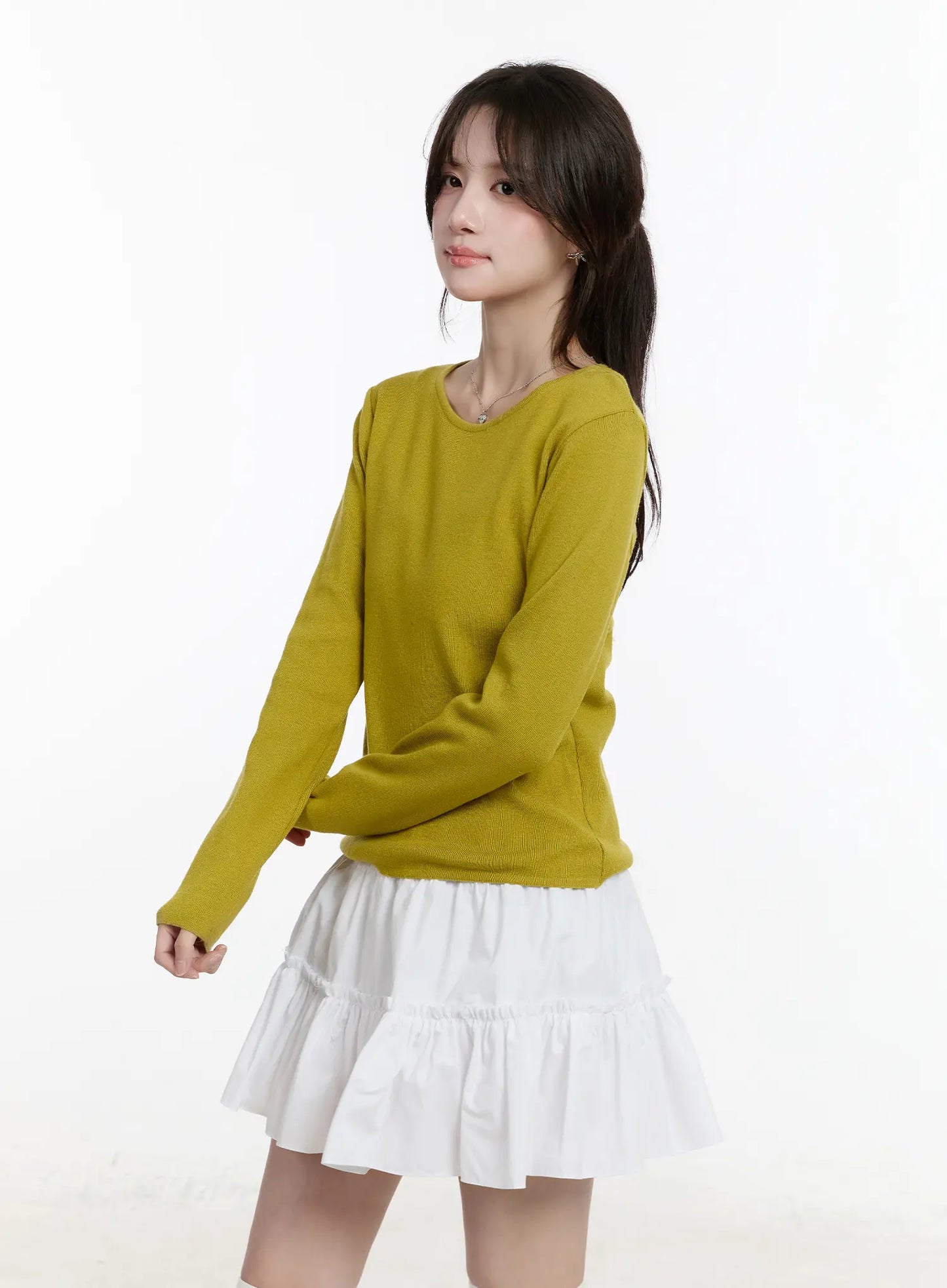 Basic Round Neck Long Sleeve Top CM505