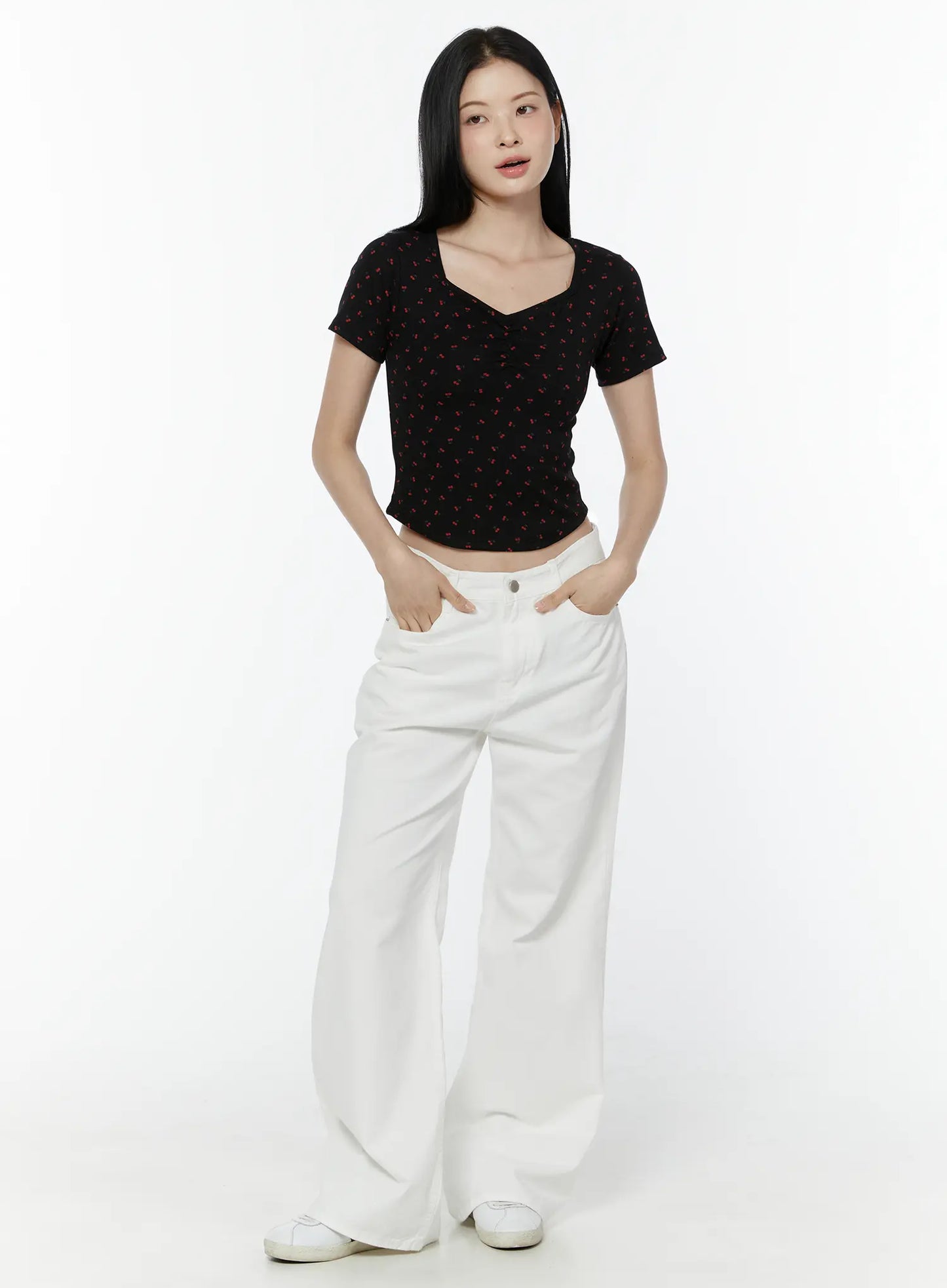 Cherry Print Sweetheart Neckline Tee IU505