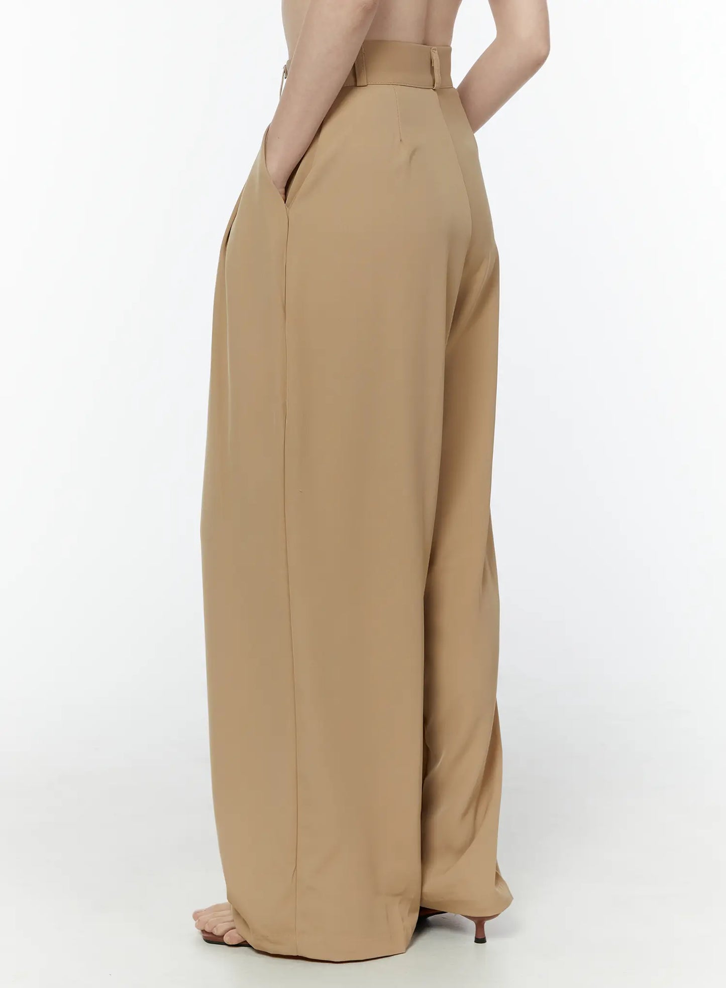 Classic High-Waist Pintuck Slacks IU503