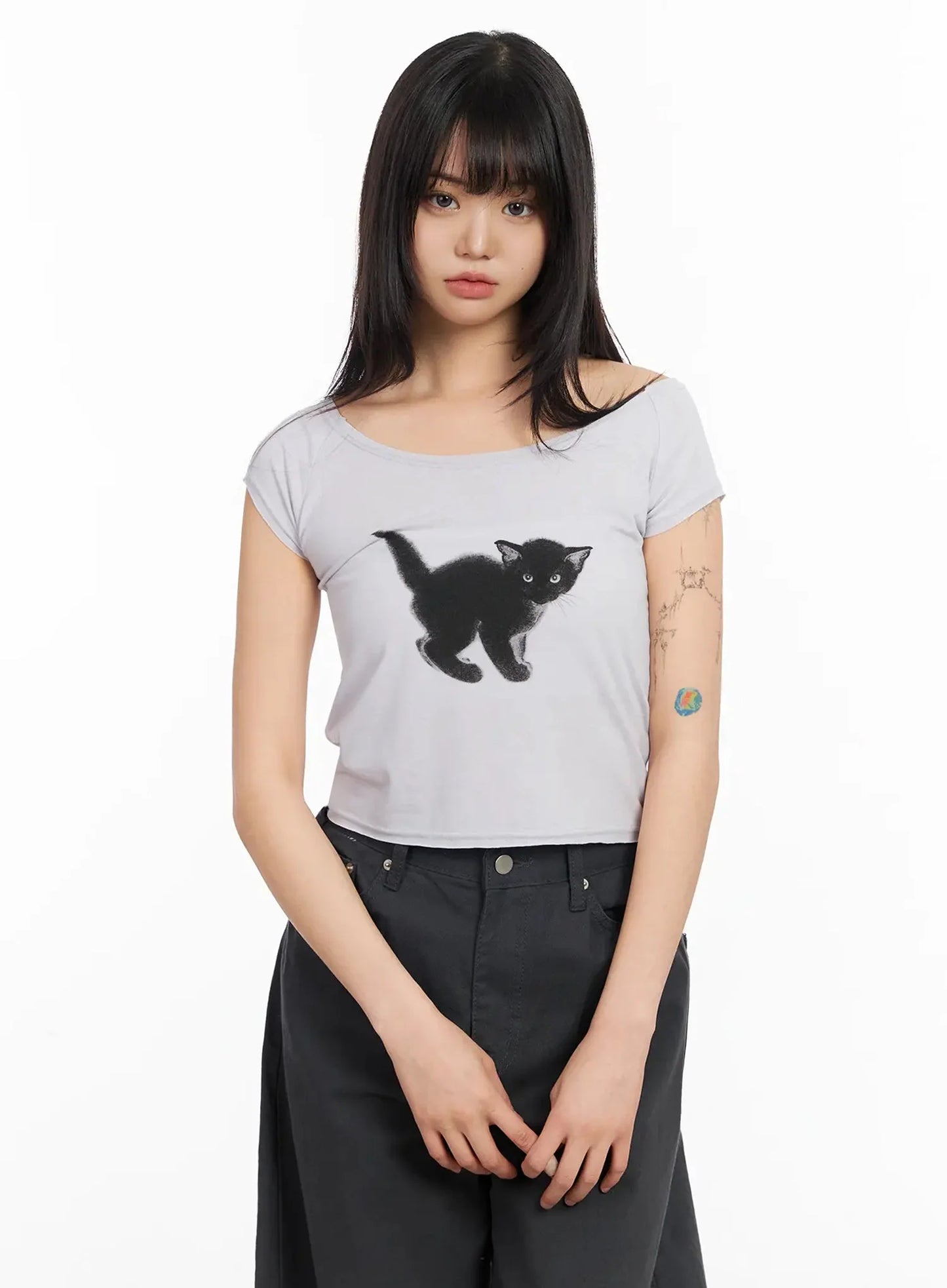Cat Graphic Off-Shoulder Crop Top IA523