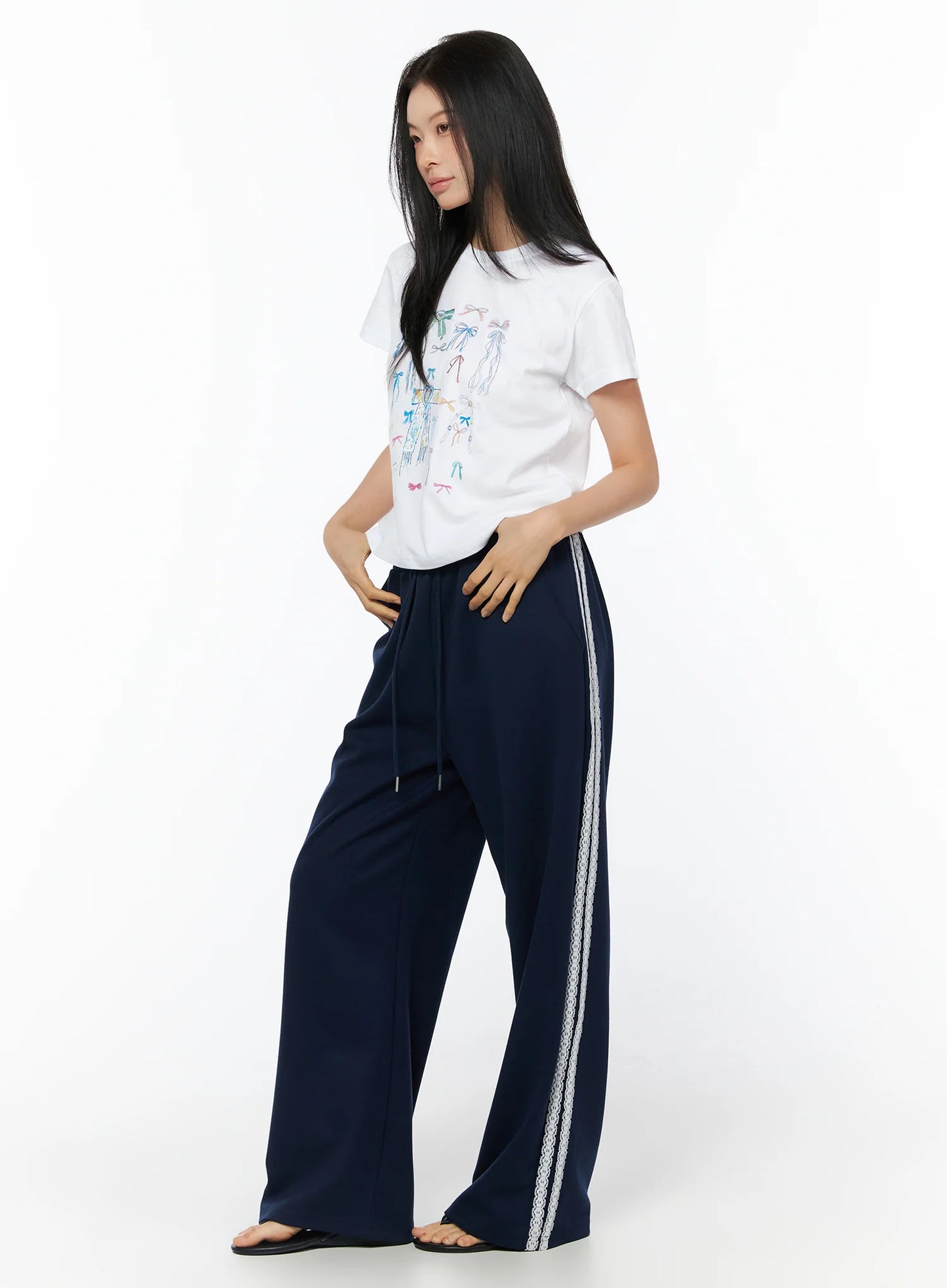 Bow Print Graphic Tee IU516